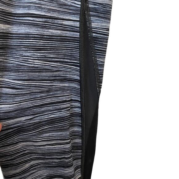 Lululemon Train Times 7/8 Pant *25" Low Tide Alpine White Black / Black Size 10 - Picture 9 of 12